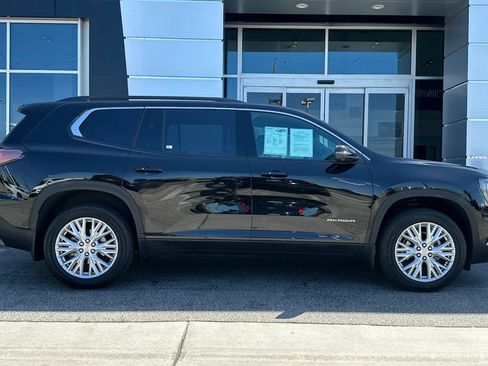 Used 2026 GMC Acadia Elevation w/ Elevation Premium Package FWD image 3