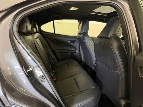 Used 2023 Lexus UX 250h F Sport w/ Accessory Package (Z2) image 29