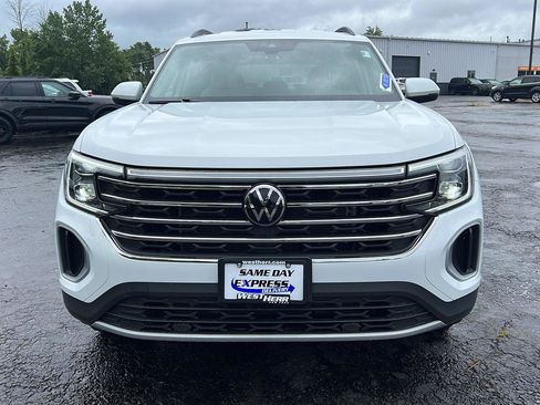 Used 2024 Volkswagen Atlas SE AWD/4WD image 17