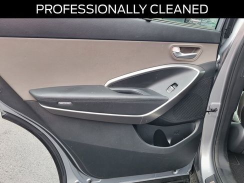 Used 2017 Hyundai Santa Fe SE w/ SE Premium Package 02 image 12