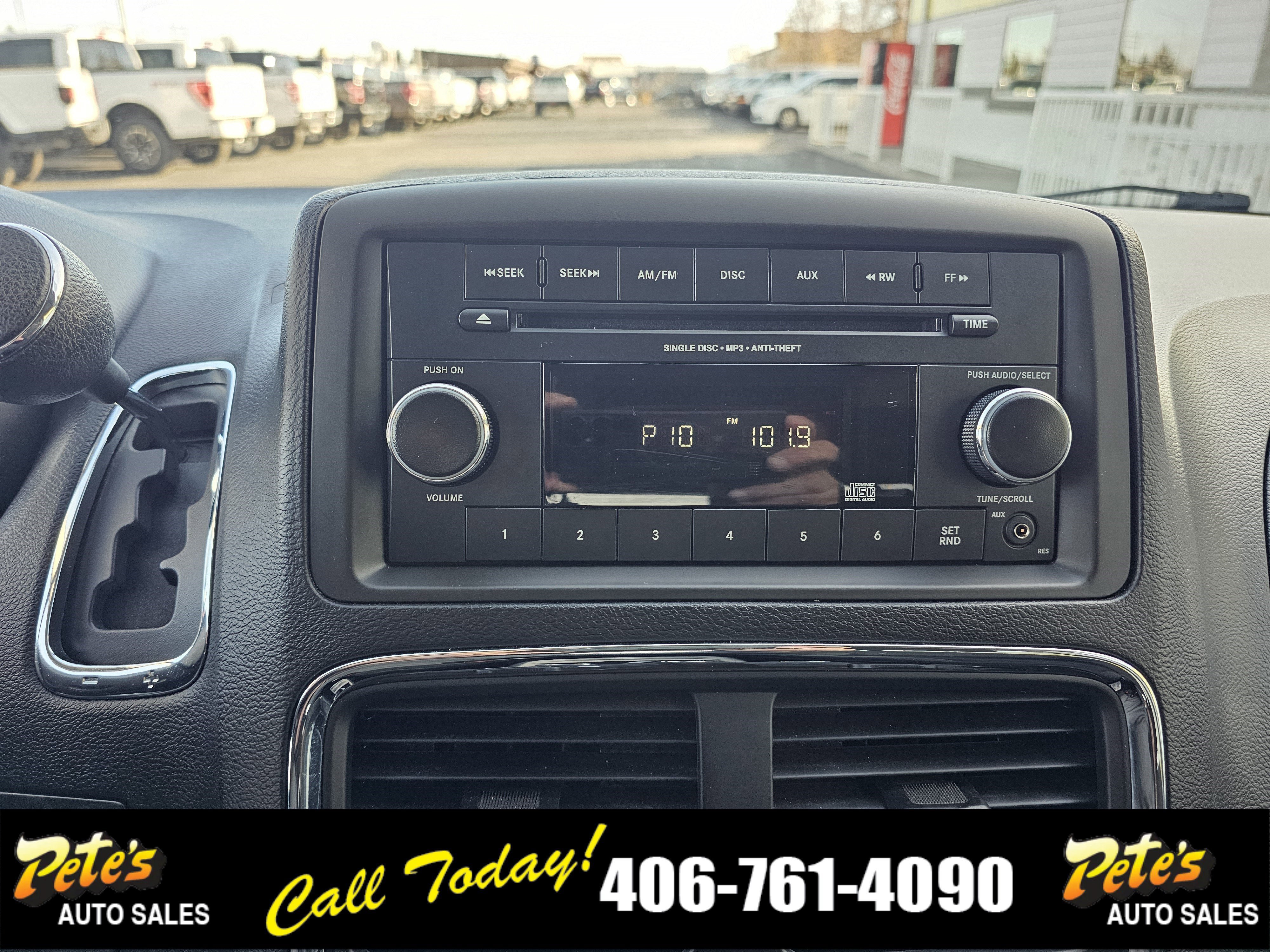 Used 2016 Dodge Grand Caravan SE w/ Quick Order Package 29E SE FWD image 24