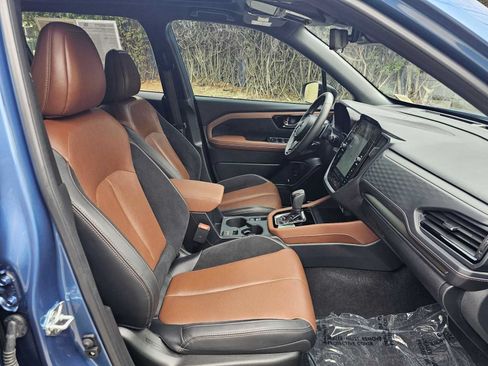 Certified 2025 Subaru Forester Touring w/ Popular Package - Touring AWD/4WD image 12