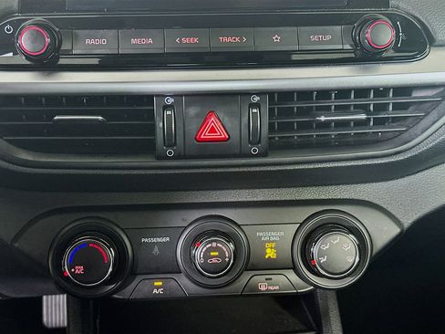 Used 2024 Kia Forte LXS image 23