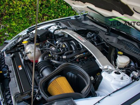Used 2019 Ford Mustang Shelby GT350R w/ GT350R Equipment Group 920A RWD image 40