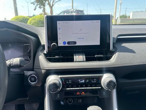 Used 2023 Toyota RAV4 XLE AWD/4WD image 16