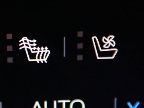 Used 2026 GMC Yukon Denali Ultimate image 33