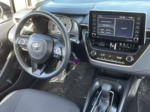 Used 2021 Toyota Corolla LE w/ Carpet Mat Package (TMS) image 13