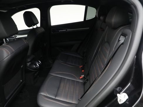 New 2025 Alfa Romeo Stelvio Sprint image 22