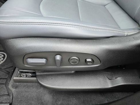 Used 2023 Buick Enclave Premium w/ Experience Buick Package image 17