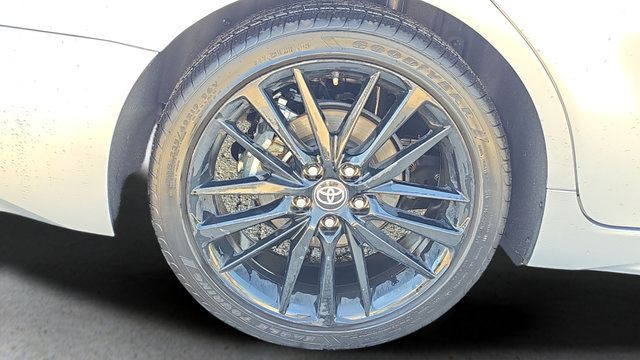Used 2024 Toyota Camry XSE FWD image 18