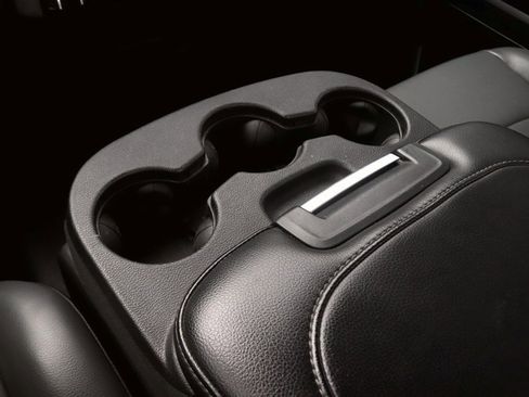 Used 2021 RAM 3500 Tradesman w/ Chrome Appearance Group image 19