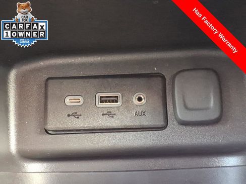 Used 2023 Chevrolet Equinox LT FWD image 25