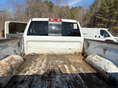 Used 2024 RAM 2500 Laramie image 13