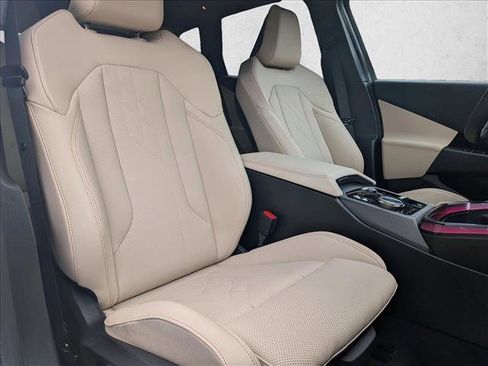 Used 2025 BMW X3 xDrive30i w/ Convenience Package image 22