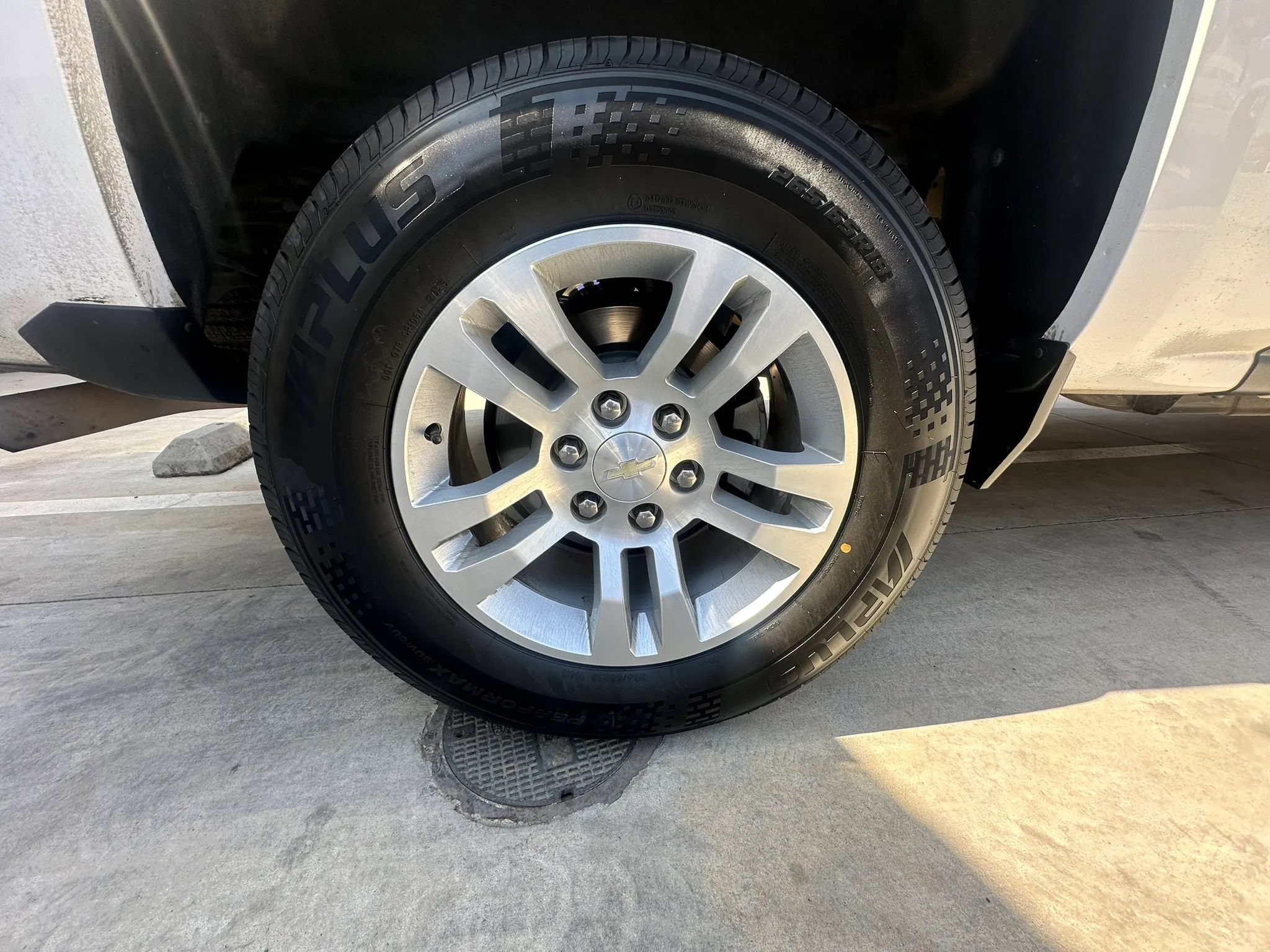 Used 2018 Chevrolet Silverado 1500 LTZ w/ LTZ Plus Package RWD image 23