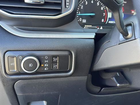 Used 2023 Ford Explorer XLT w/ Equipment Group 202A image 14
