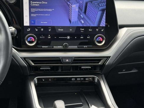 Used 2025 Lexus TX 350 AWD w/ Technology Package image 19
