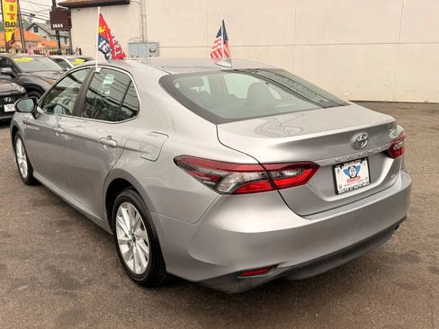 Used 2024 Toyota Camry LE FWD image 5