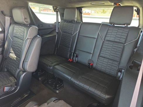 Certified 2023 Cadillac Escalade Premium Luxury Platinum image 28