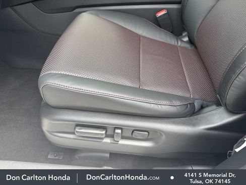 New 2026 Honda Ridgeline Black Edition image 13