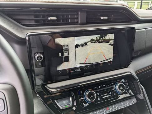 Used 2025 GMC Sierra 1500 AT4 w/ AT4 Premium Package AWD/4WD image 26