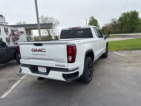 Used 2025 GMC Sierra 1500 Elevation AWD/4WD image 4