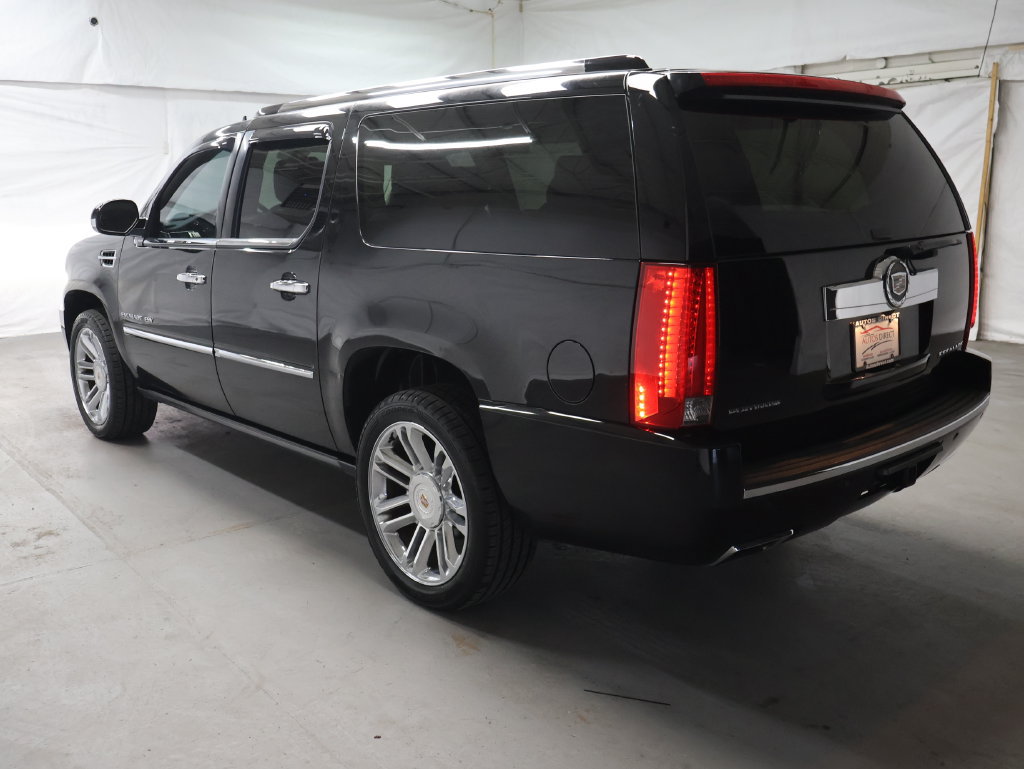 Used 2013 Cadillac Escalade ESV Platinum RWD image 5