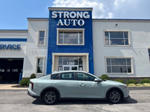 Used 2025 Kia K4 FWD image 17