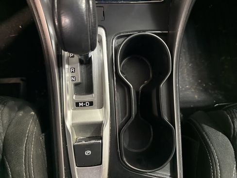 Used 2021 Subaru Ascent Premium w/ Convenience Package image 22