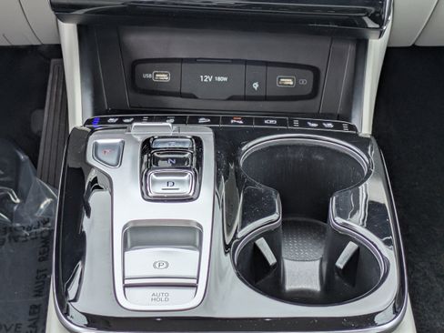Certified 2023 Hyundai Tucson Limited AWD/4WD image 18