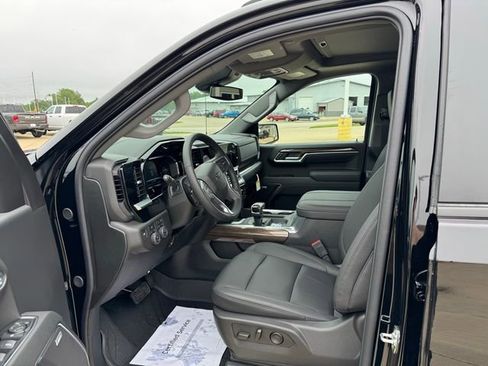 New 2025 Chevrolet Silverado 1500 RST w/ Redline Edition image 11