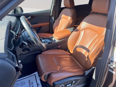 Used 2018 Audi Q7 3.0T Prestige AWD/4WD image 13