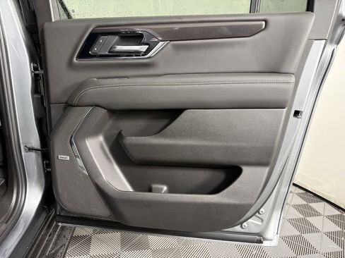 New 2026 GMC Yukon XL Elevation image 15