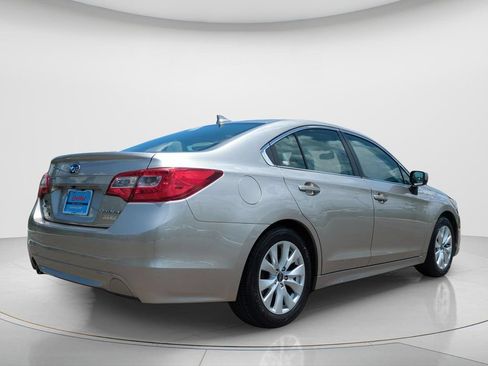 Used 2016 Subaru Legacy 2.5i Premium AWD/4WD image 5