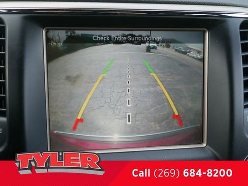 Used 2015 Jeep Grand Cherokee Limited w/ Luxury Group II AWD/4WD image 48
