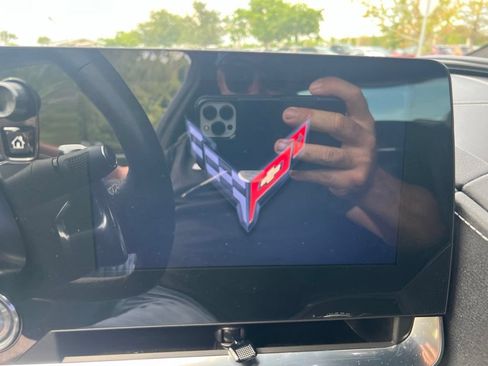 Used 2020 Chevrolet Corvette Stingray Coupe w/ 1LT RWD image 28