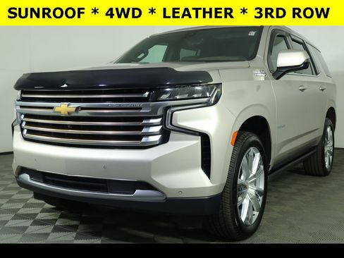 Used 2021 Chevrolet Tahoe High Country w/ Premium Package image 2