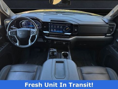 Used 2022 Chevrolet Silverado 1500 RST w/ Convenience Package II image 10