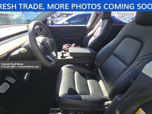 Used 2022 Tesla Model Y Performance image 8