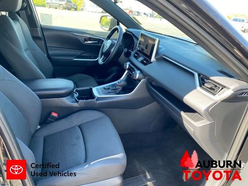 Certified 2025 Toyota RAV4 SE AWD/4WD image 15
