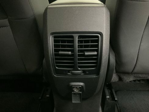 Used 2018 Ford Escape SE AWD/4WD image 37