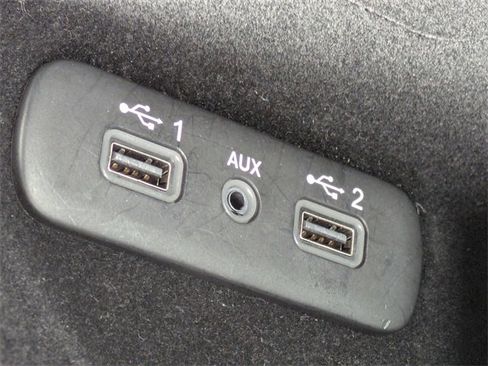 Used 2022 Dodge Challenger GT image 27