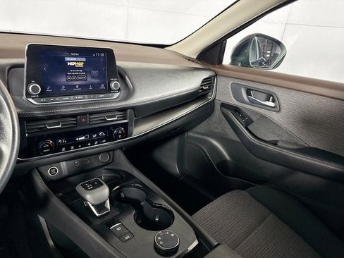 Certified 2023 Nissan Rogue SV AWD/4WD image 18