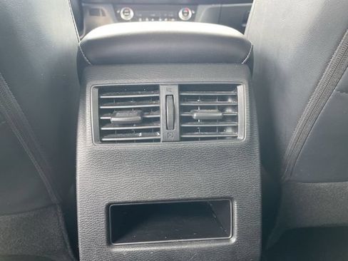 Used 2024 Mitsubishi Outlander SE FWD image 21