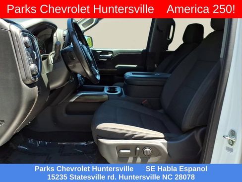 Used 2020 Chevrolet Silverado 1500 LT Trail Boss AWD/4WD image 17