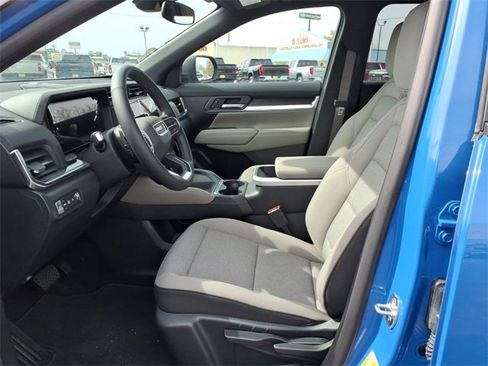 New 2026 GMC Terrain Elevation image 12