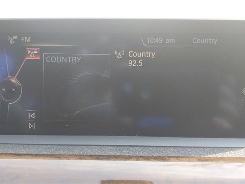 Used 2015 BMW 320i Sedan image 21