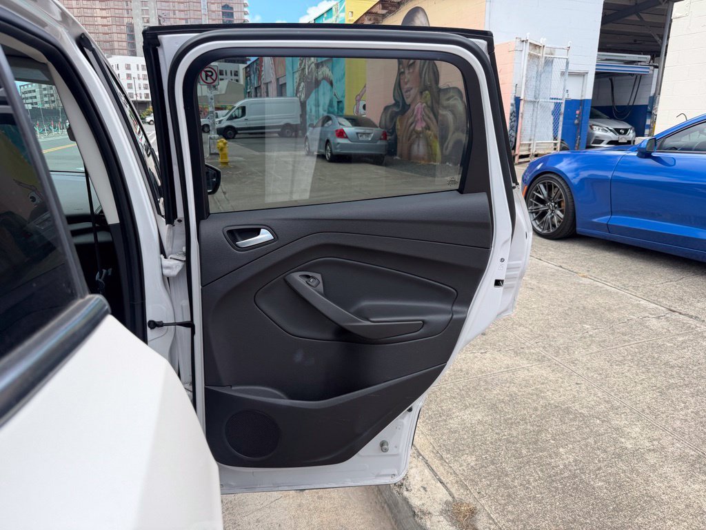 Used 2018 Ford Escape SE w/ SE Sync 3 Package FWD image 11
