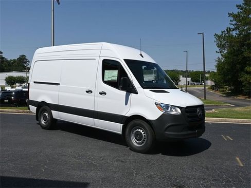Used 2024 Mercedes-Benz Sprinter 144 Cargo image 2