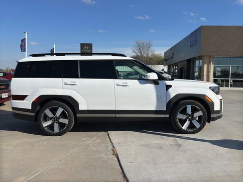 New 2025 Hyundai Santa Fe Limited image 7